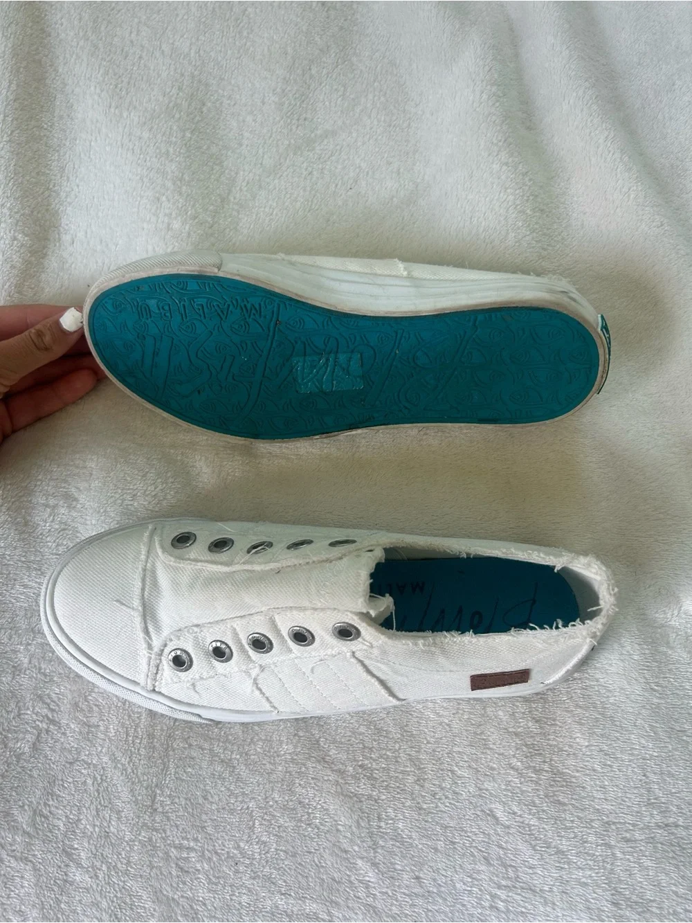 White Blowfish Malibu Women’s Sneakers